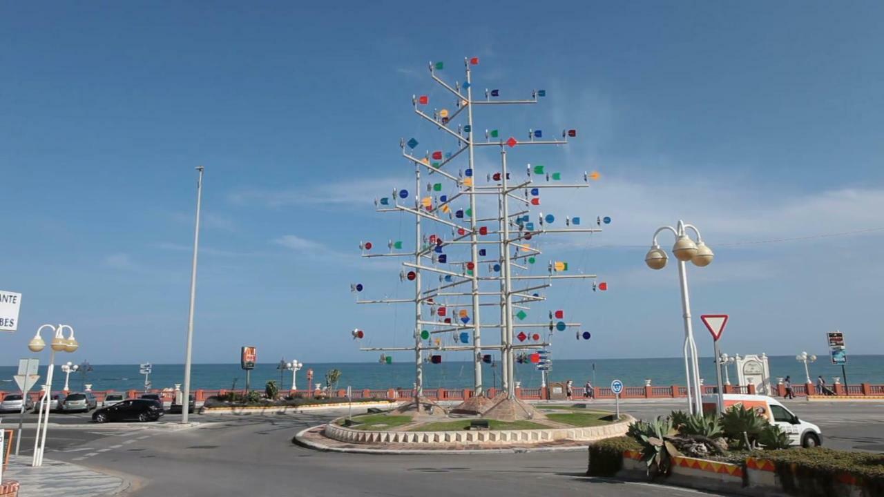 Mar Del Sur Apartamentos- Piscina Y Playa - Parking Gratis 贝纳尔马德纳 外观 照片